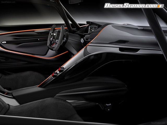 Aston Martin Vulcan 2016 Picture #2 Aston Martin Vulcan 2016 Picture #2